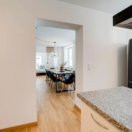 Lexapartments Zentral 101qm In Altstadtnaehe *