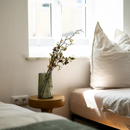 Apartamento Lexapartments Zentral 101qm In Altstadtnaehe