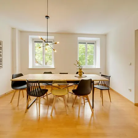 Apartamento Lexapartments Zentral 101qm In Altstadtnaehe *