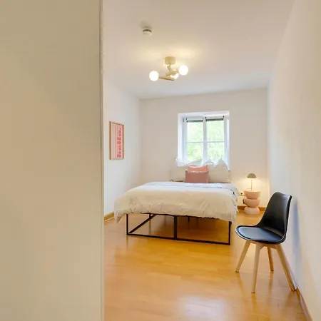 Lexapartments Zentral 101qm In Altstadtnaehe Apartamento