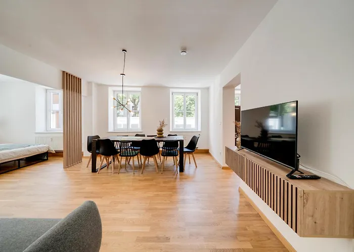 Lexapartments Zentral 101qm In Altstadtnaehe Daire