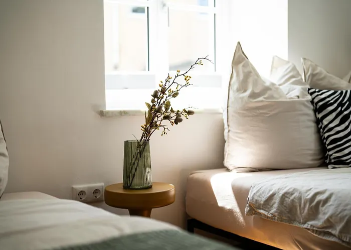 Daire Lexapartments Zentral 101qm In Altstadtnaehe