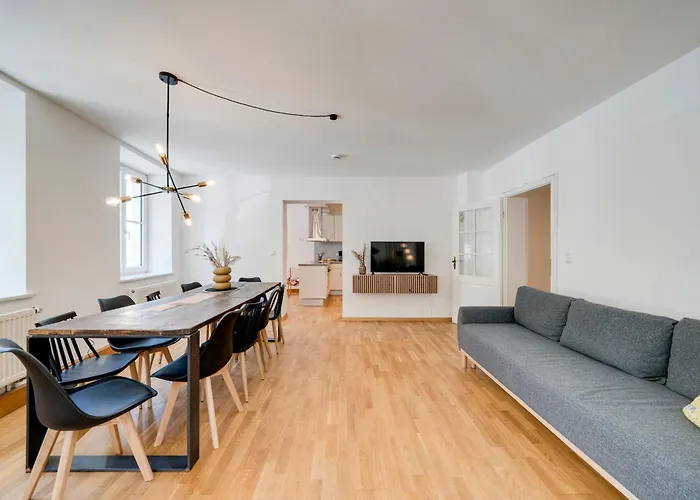 Lexapartments Zentral 101qm In Altstadtnaehe *